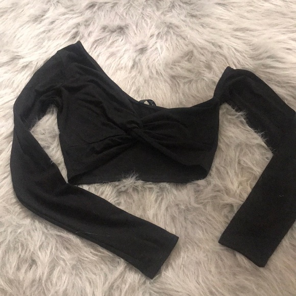 Top - Picture 1 of 2